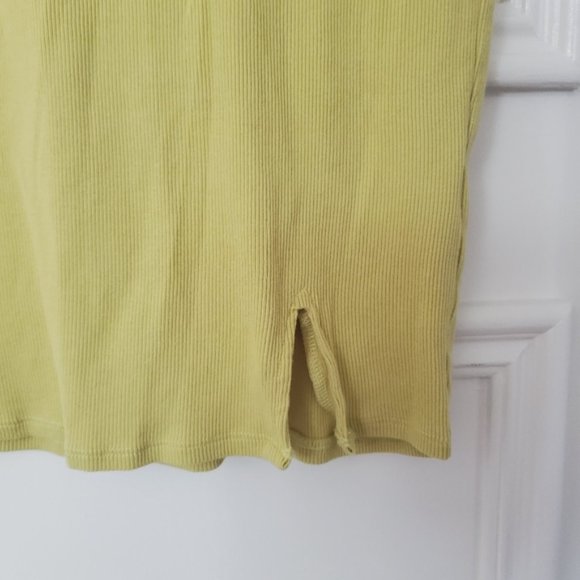 New Garage Pastel Green T-Shirt Dress Open Back - Picture 7 of 12